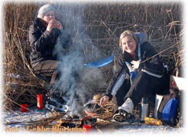 Korvgrillning p Tkern - foto Gebbe Bjrkman